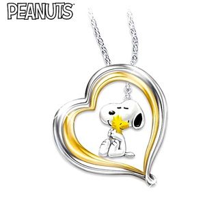 Snoopy pendant necklace “Happiness is a Warm Hug”